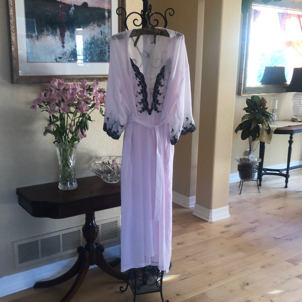 Cerie Gown & Robe Ensemble